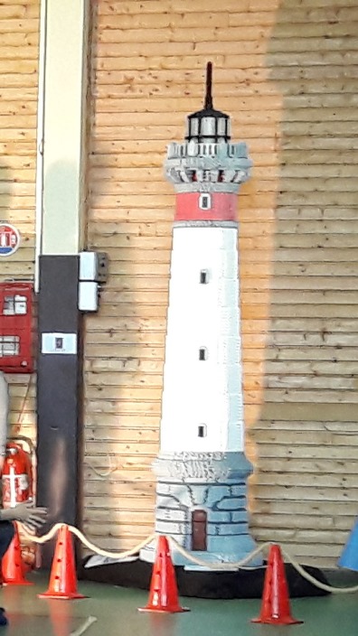 PHARE0.jpg